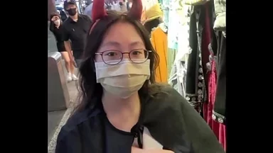 Lễ hội Halloween: Trang phục khiêu gợi và dâm đãng