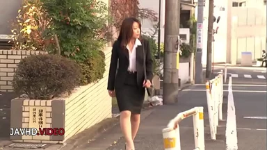 Nàng Nhật Bản hoang dã trong JAV nhận kết thúc kem nóng bỏng cho chương trình khiêu dâm điên rồ