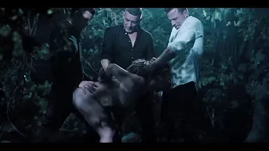 Gangbang Đĩ Á Châu - Cô Gái Nhật Vú Khủng Bị Làm Dụng Như Búp Bê Séc Trong Rừng Với Thú Vui Đóng Băng