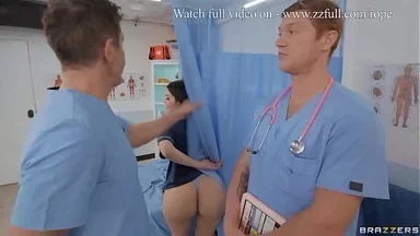 Gangbang Khẩn Cấp - Valentina Nappi / Brazzers / xem toàn bộ từ www.zzfull.com/rope