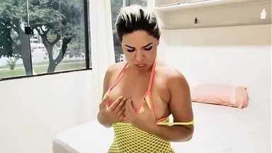 Con chồng bắt tôi quay video sex, tôi để nó địt mông và bắn đầy tinh. Luna Oliveira và Vagninho