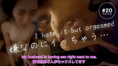 Bạn trai tôi địt bạn tôi ngay trước mặt 'Nhìn tôi địt đi' Tôi không thích, nhưng cực khoái phê thật sự